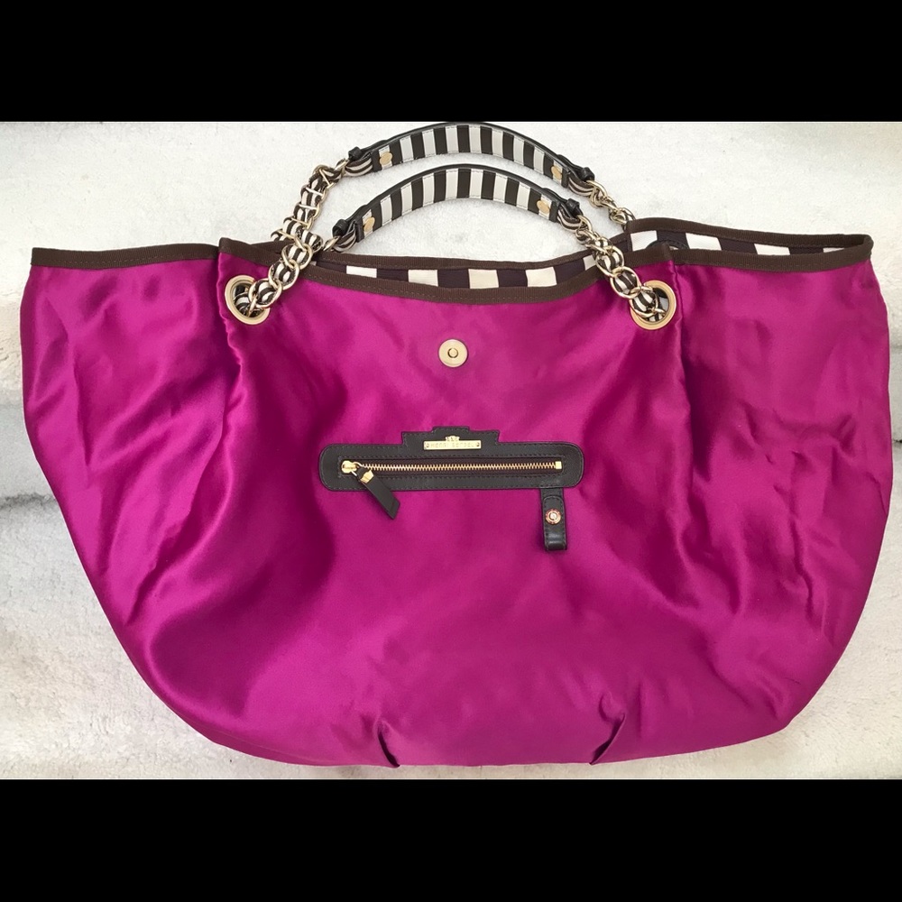 HTF🏆HENRI BENDEL Iconic Pattern Tote - Picture 12 of 16